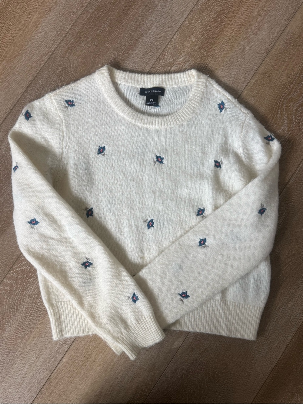 Club Monaco Cream Crewneck Sweater with Navy and Pink Floral Motifs